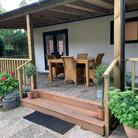 Cottage house Putten Bagian luar foto