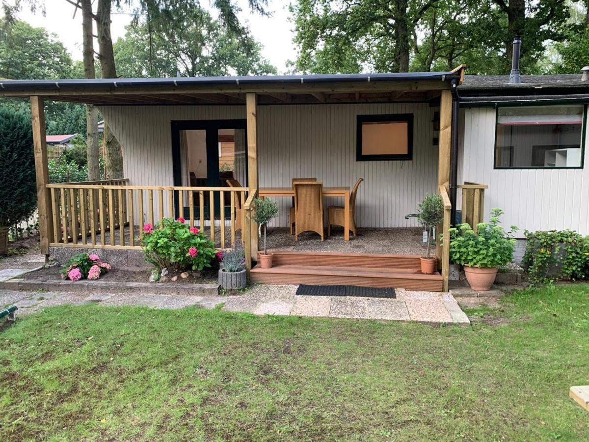 Cottage house Putten Bagian luar foto
